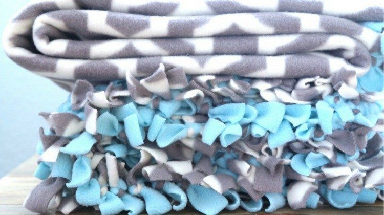 7 DIY Fleece Fabric Craft Ideas Perfect For Cold Months